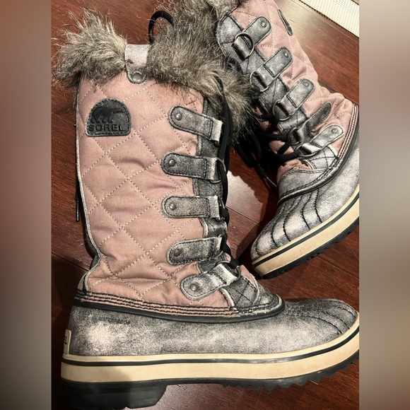 Sorel Tofino Snow Boots in Size 7.5 - Picture 2 of 4